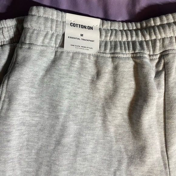 Sweatpants - Picture 2 of 3